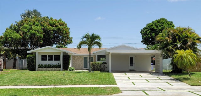 1 of 24 - 6640 Sw 7 St., Pembroke Pines, FL