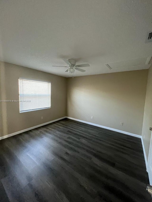2 of 13 - 617 Ixoria Ave 18, Fort Pierce, FL