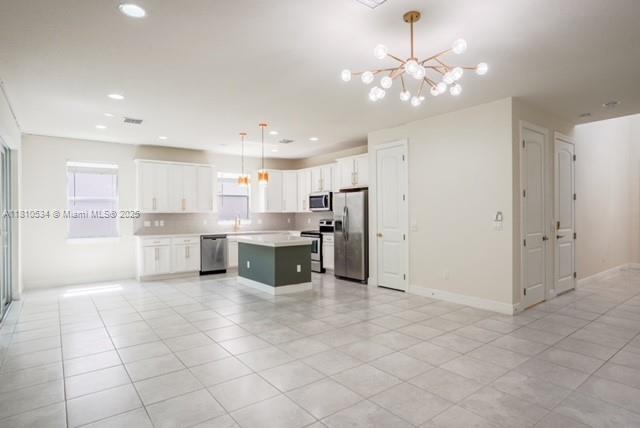 3 of 23 - 3943 Mahogany Ln, Hollywood, FL