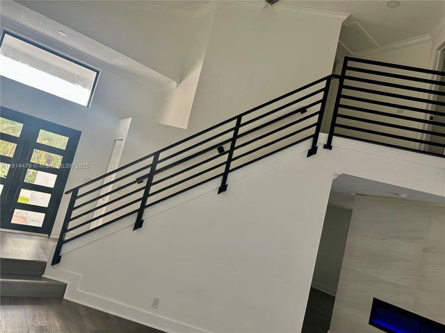 3 of 35 - 2771 W River Run Cir W, Miramar, FL