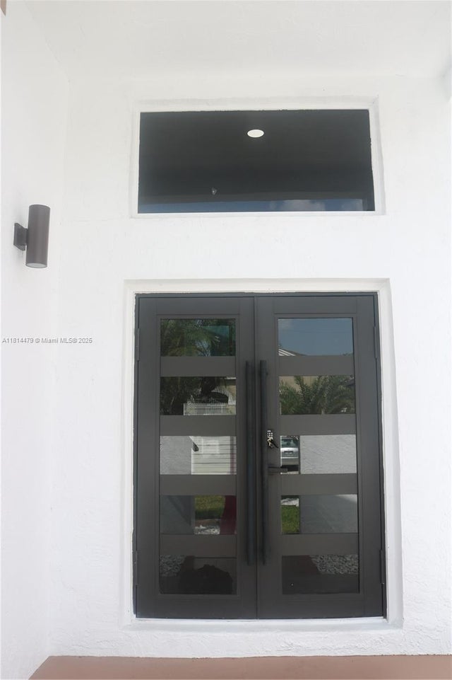 5 of 35 - 2771 W River Run Cir W, Miramar, FL