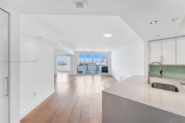 1 of 33 - 1900 Sunset Harbour Dr 1814, Miami Beach, FL
