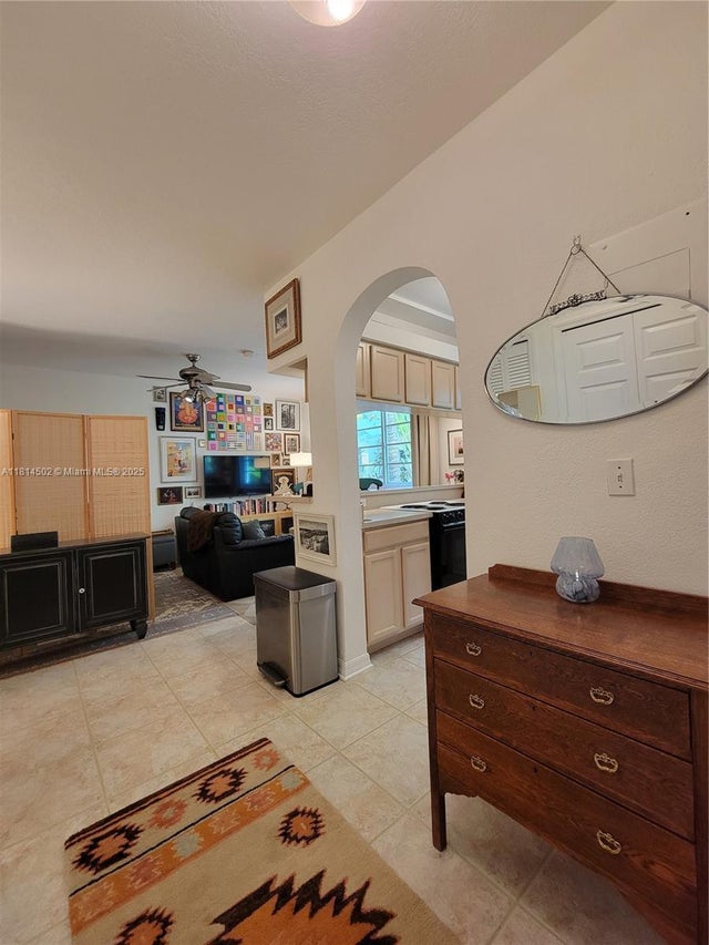 1 of 22 - 359 Meridian Ave A103, Miami Beach, FL