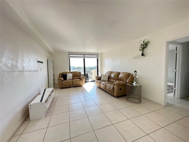 2 of 15 - 2350 Ne 135th St 505, North Miami, FL