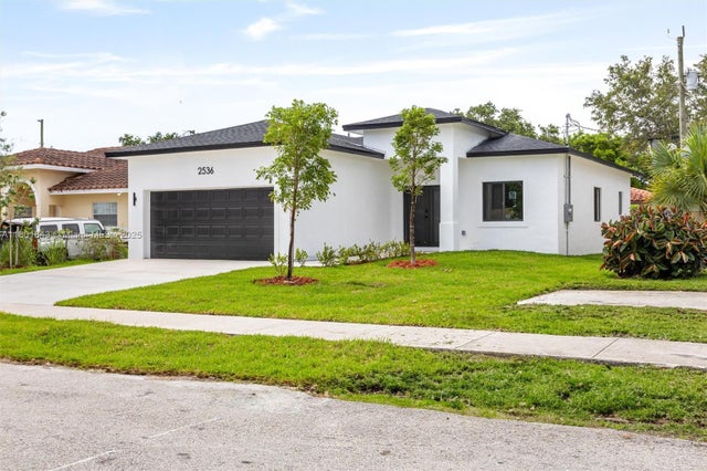 2 of 23 - 2536 Nw 15th St, Fort Lauderdale, FL
