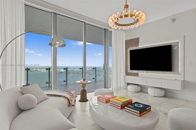 3 of 68 - 700 Ne 26 Ter 5502, Miami, FL