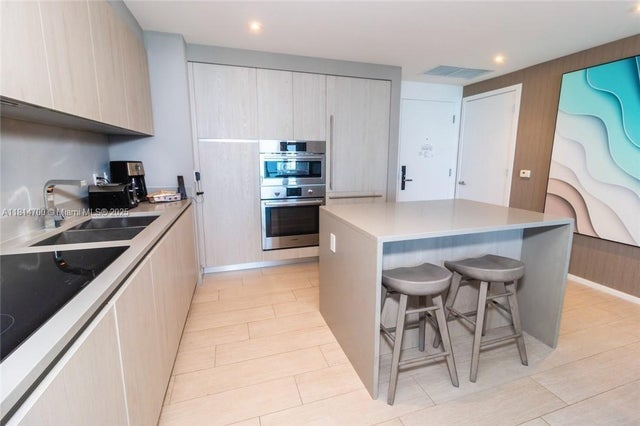4 of 84 - 4010 S Ocean Dr R1905, Hollywood, FL