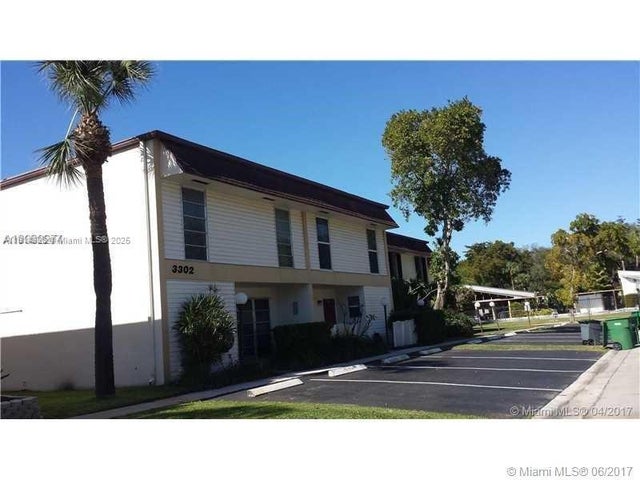 1 of 18 - 3302 Farragut St 5a, Hollywood, FL