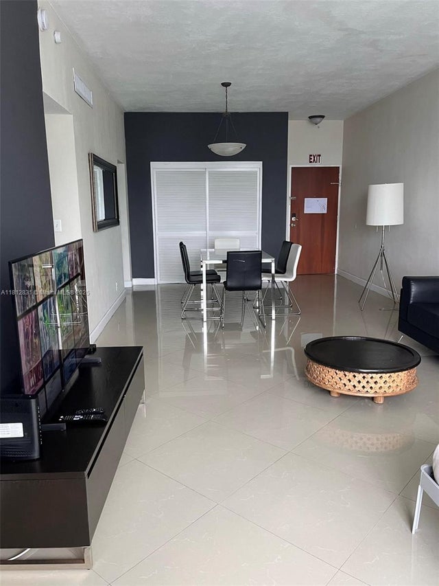 2 of 11 - 3801 S Ocean Dr Ph16y, Hollywood, FL