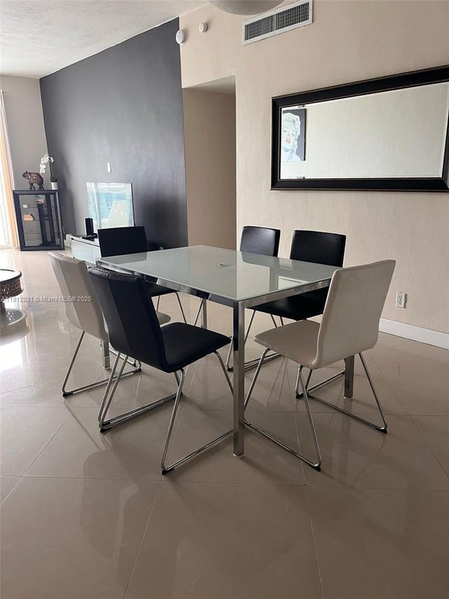 4 of 11 - 3801 S Ocean Dr Ph16y, Hollywood, FL