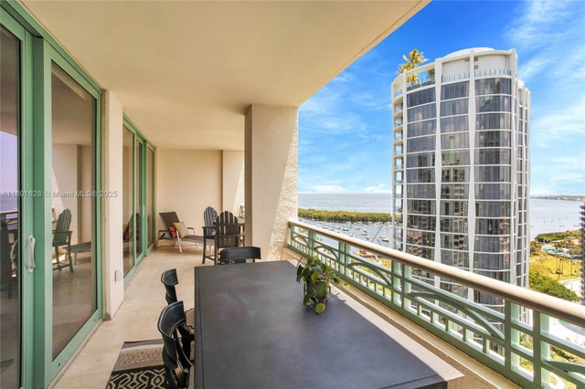 2 of 20 - 3400 Sw 27th Ave 1904, Coconut Grove, FL