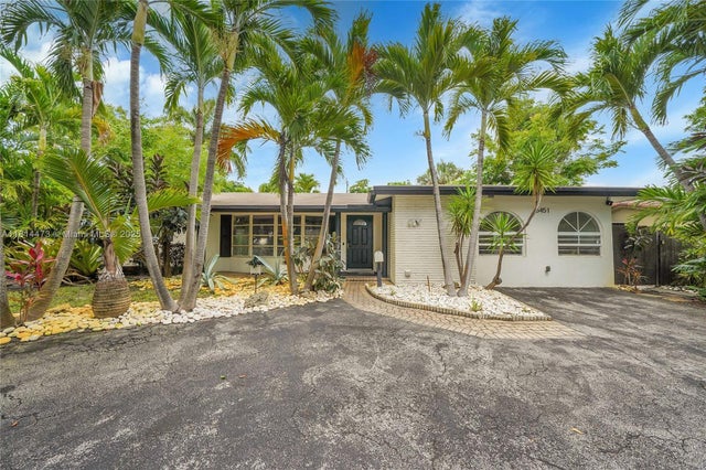 1 of 70 - 5451 Ne 22nd Ave, Fort Lauderdale, FL