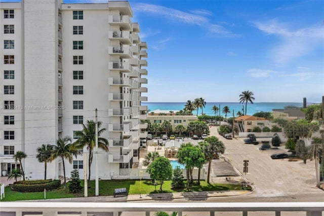 2 of 16 - 1410 S Ocean Dr 502, Hollywood, FL
