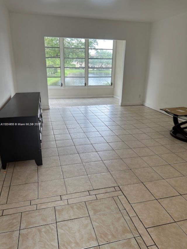 3 of 15 - 5103 Nw 35th St 503, Lauderdale Lakes, FL