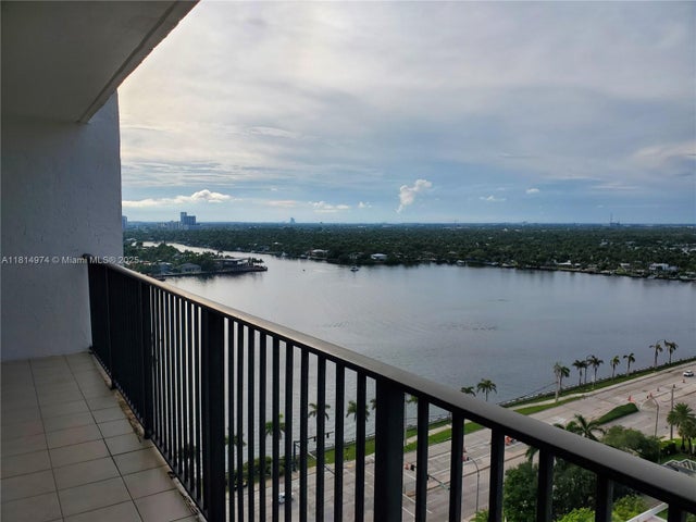 3 of 26 - 1201 S Ocean Dr 2107s, Hollywood, FL