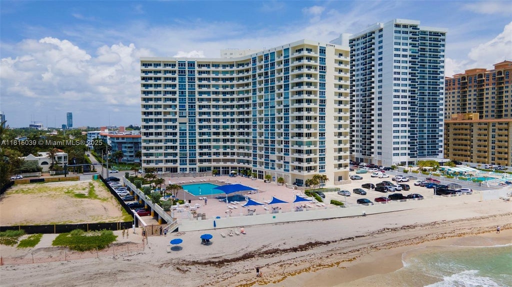 3180 S Ocean Dr 322, Hallandale Beach