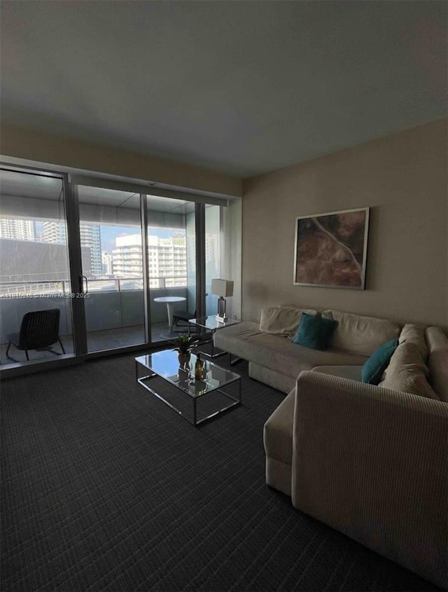 5 of 17 - 1395 Brickell Ave 2814, Miami, FL
