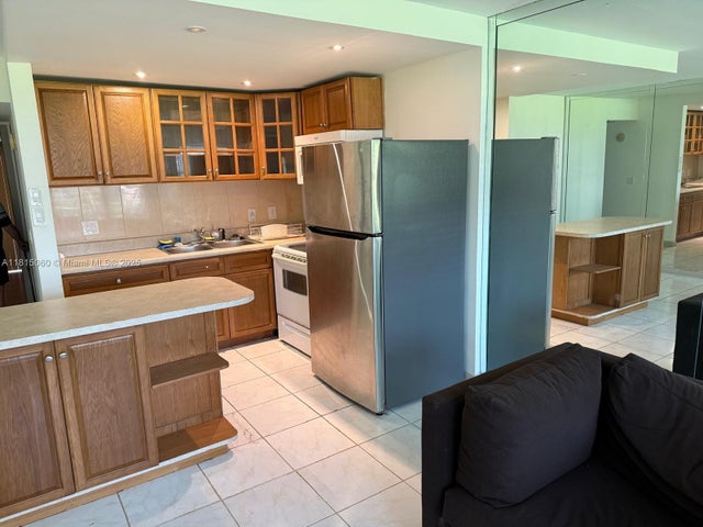 4 of 11 - 217 Suffolk F 217, Boca Raton, FL