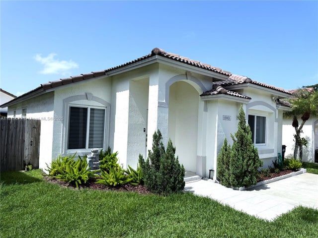 2 of 34 - 15021 Sw 143rd St, Miami, FL