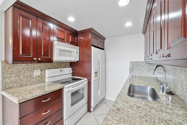 3 of 37 - 3116 Newport U 3116, Deerfield Beach, FL
