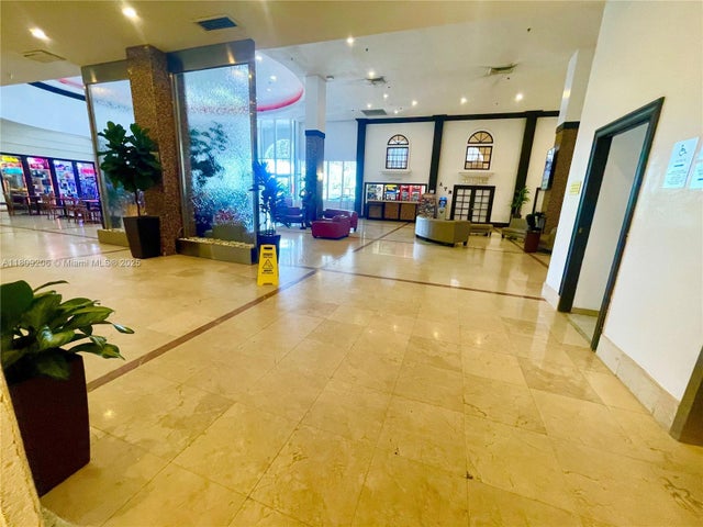 4 of 40 - 19201 Collins Ave 427, Sunny Isles Beach, FL