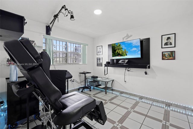 4 of 19 - 2498 Sw 17th Ave 4311, Miami, FL