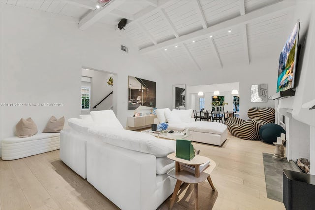 2 of 39 - 3747 Royal Palm Ave, Miami Beach, FL