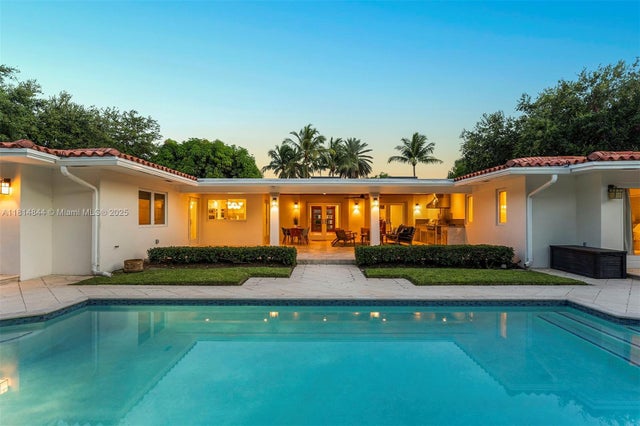5 of 48 - 7505 Sw 129 St, Pinecrest, FL