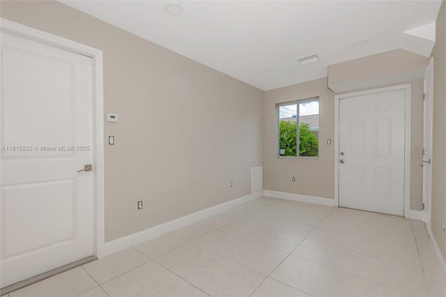 3 of 25 - 813 Nw 3rd Ave, Fort Lauderdale, FL