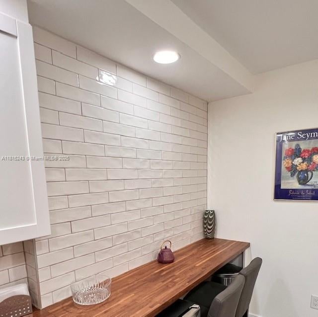 4 of 28 - 4001 Hillcrest Dr 1014, Hollywood, FL