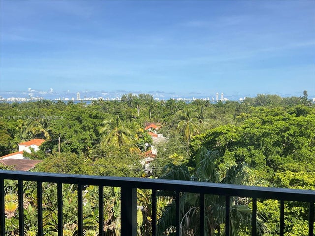 5 of 27 - 5701 Biscayne Blvd 701, Miami, FL