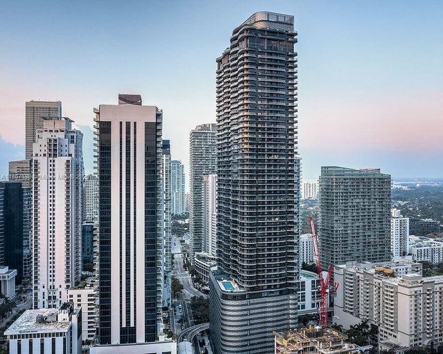 1 of 37 - 1000 Brickell Plz 2705, Miami, FL