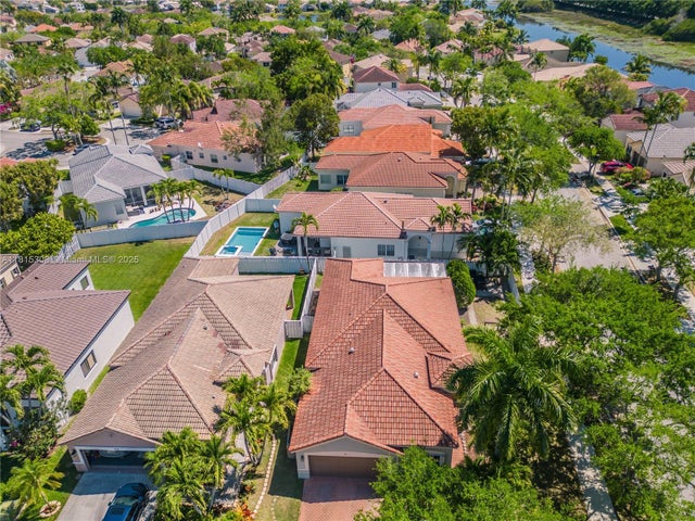 1 of 34 - 814 Kapok Way, Weston, FL