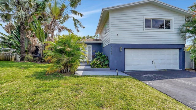 4 of 81 - 2700 Sw 34th Ave, Fort Lauderdale, FL