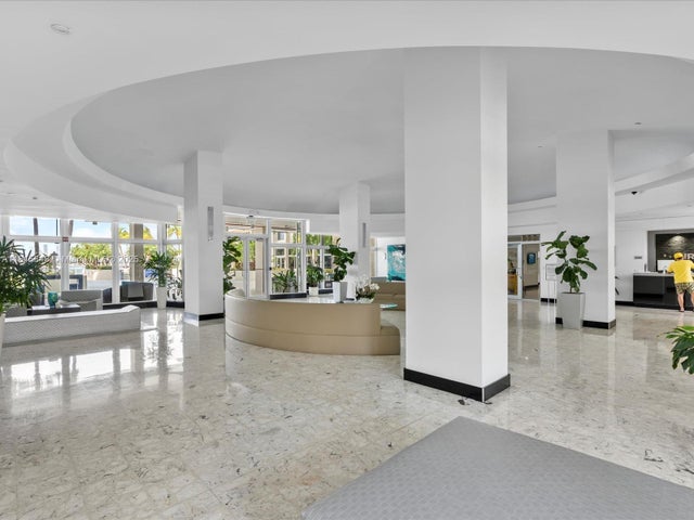 3 of 34 - 1200 West Ave Ph24, Miami Beach, FL