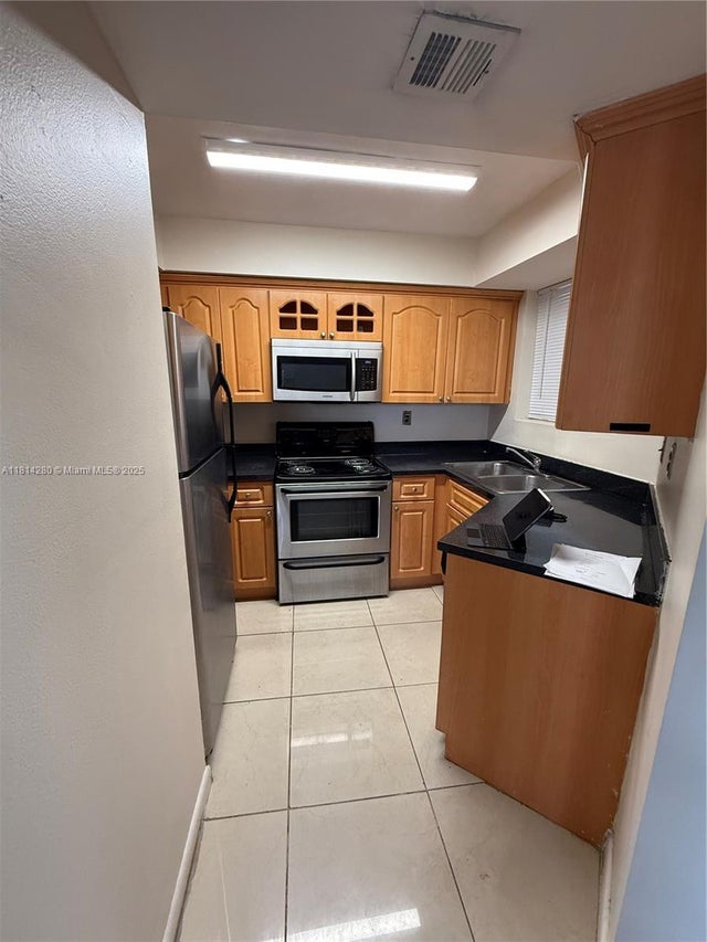 2 of 17 - 8255 Sw 152 Av E Ph 2, Miami, FL