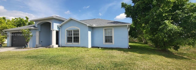 2 of 11 - 2022 Nw 9th Terrace, Cape Coral, FL