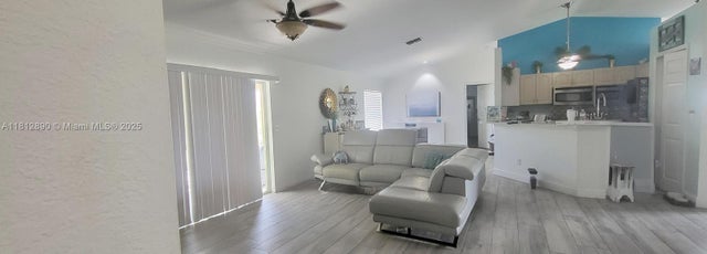 4 of 11 - 2022 Nw 9th Terrace, Cape Coral, FL
