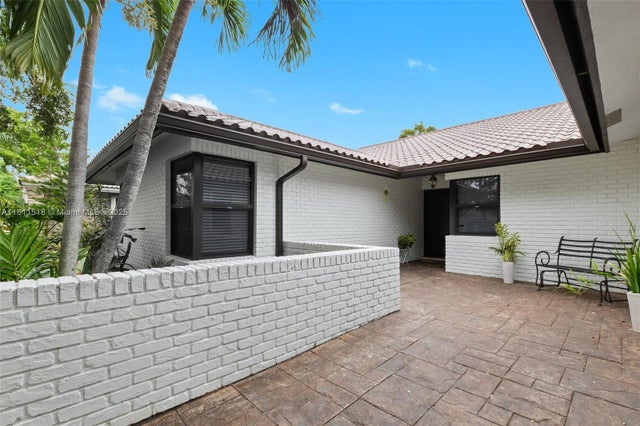 3 of 38 - 875 Nw 108th Ln, Coral Springs, FL