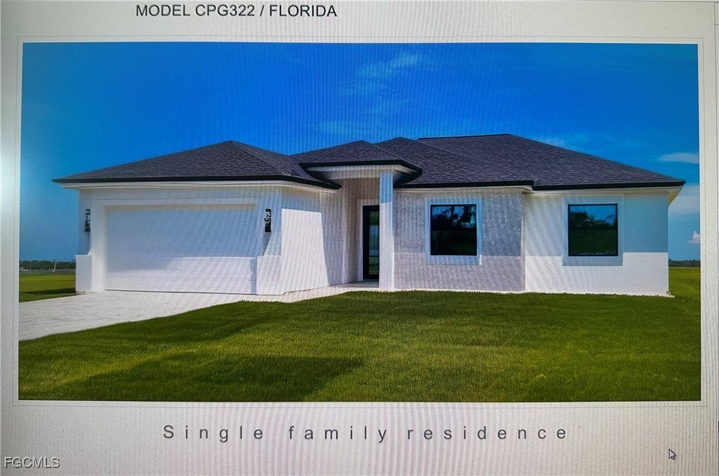 861 Newell St E, LEHIGH ACRES