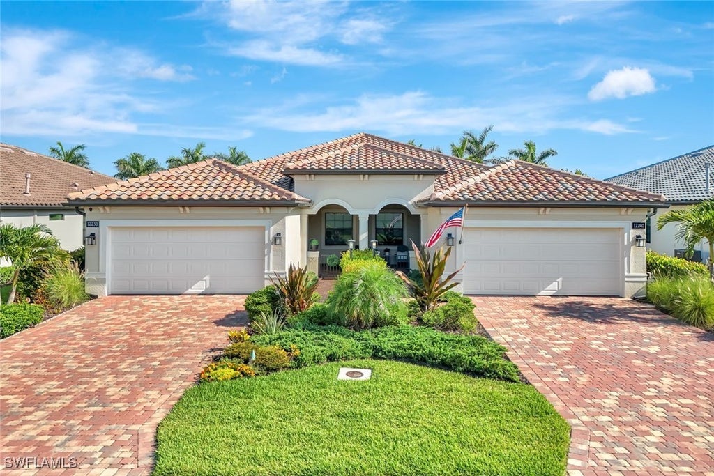 12240 Canal Grande Dr, Fort Myers
