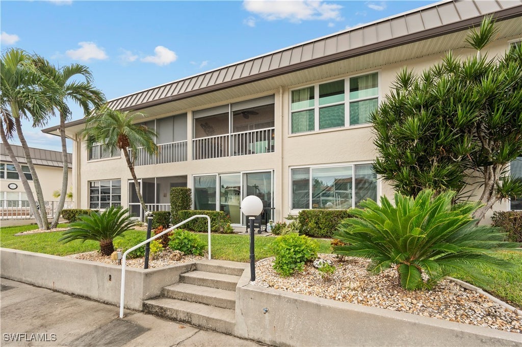 4211 Se 19th Pl 2e, Cape Coral