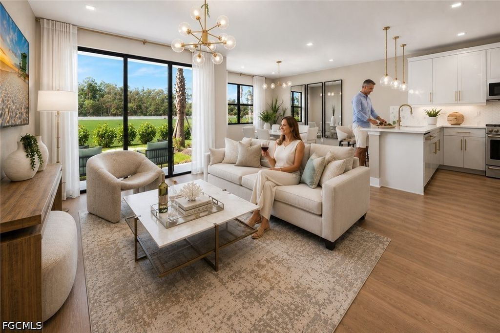 6088 Barbara Cir, Naples