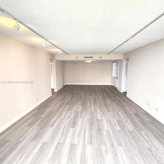 5 of 20 - 1801 S Flagler Dr 1505, West Palm Beach, FL