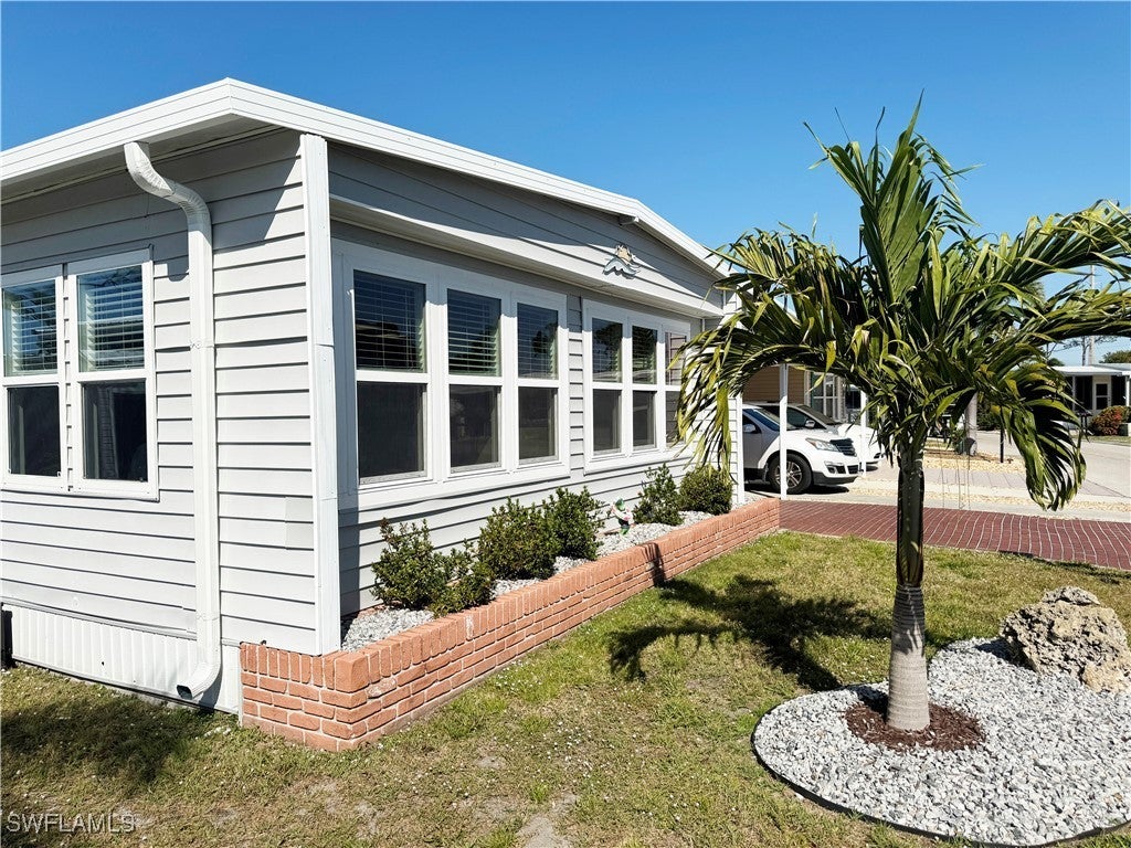 218 Nicklaus Blvd, NORTH FORT MYERS