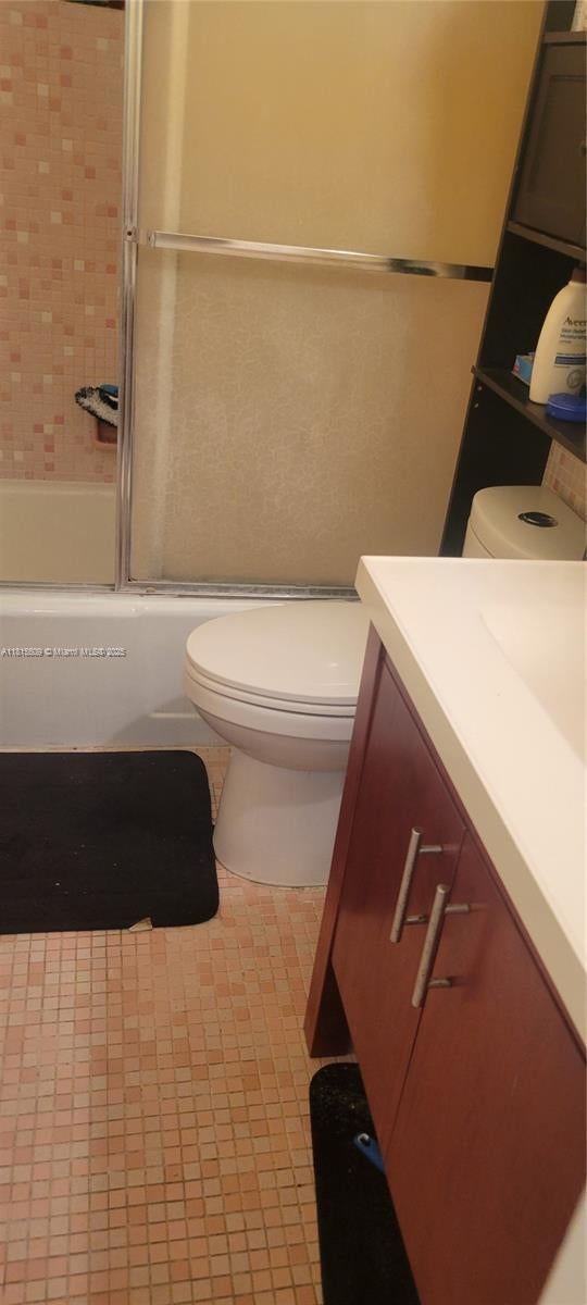 4 of 15 - 1958 Monroe St 107, Hollywood, FL