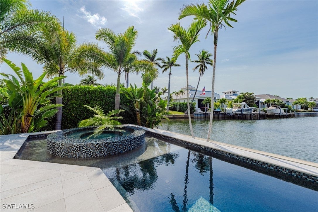 Photo of Listing #225030669