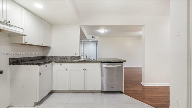 5 of 30 - 5801 Riverside Dr 102b3, Coral Springs, FL