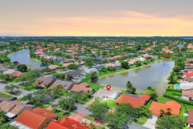 2 of 58 - 1240 Nw 161st Ave, Pembroke Pines, FL