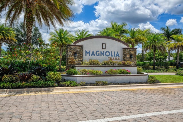 3 of 32 - 6489 N Anise Ct, Davie, FL
